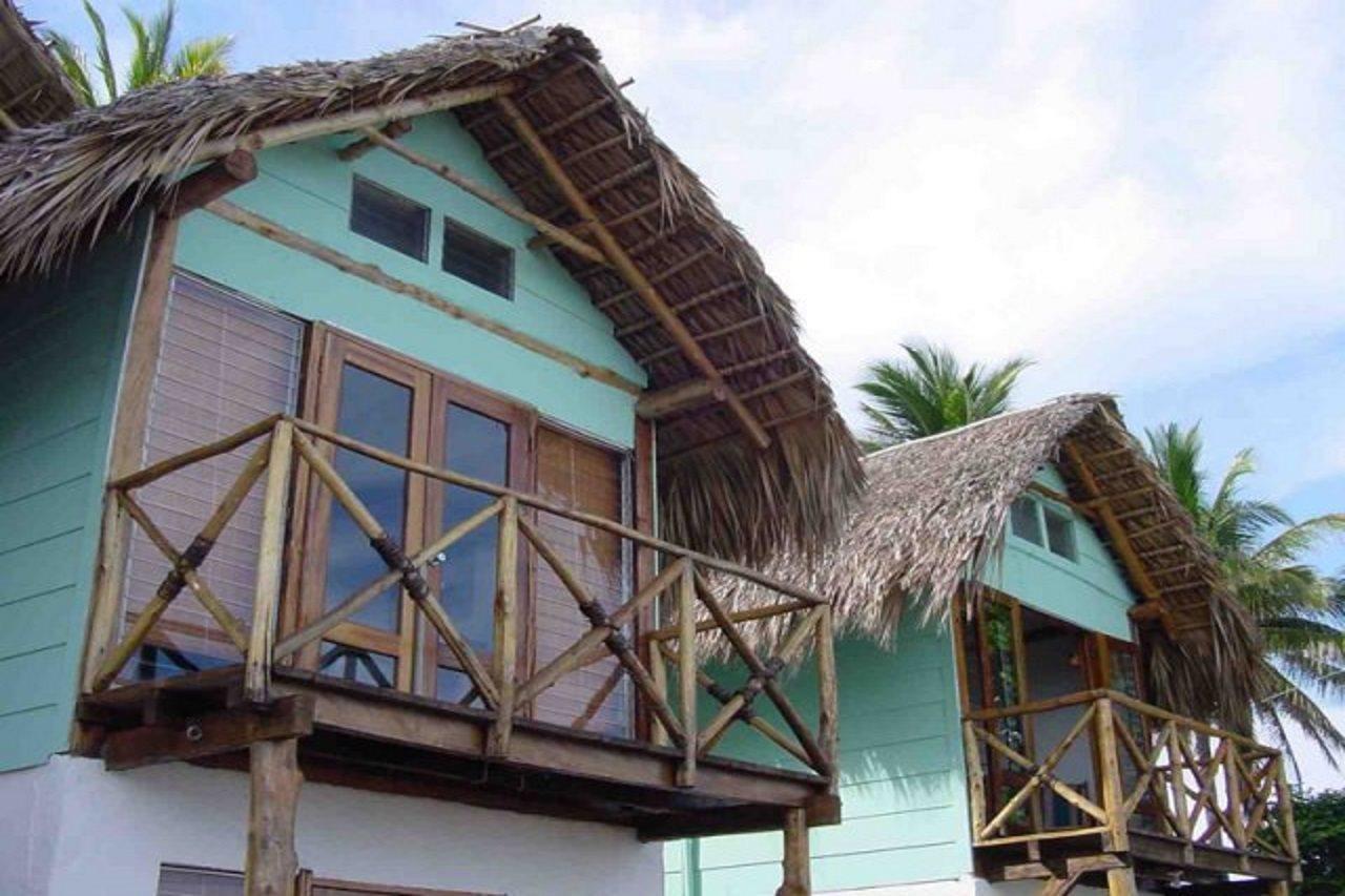 Hotel Los Cobanos Village Lodge Exterior photo