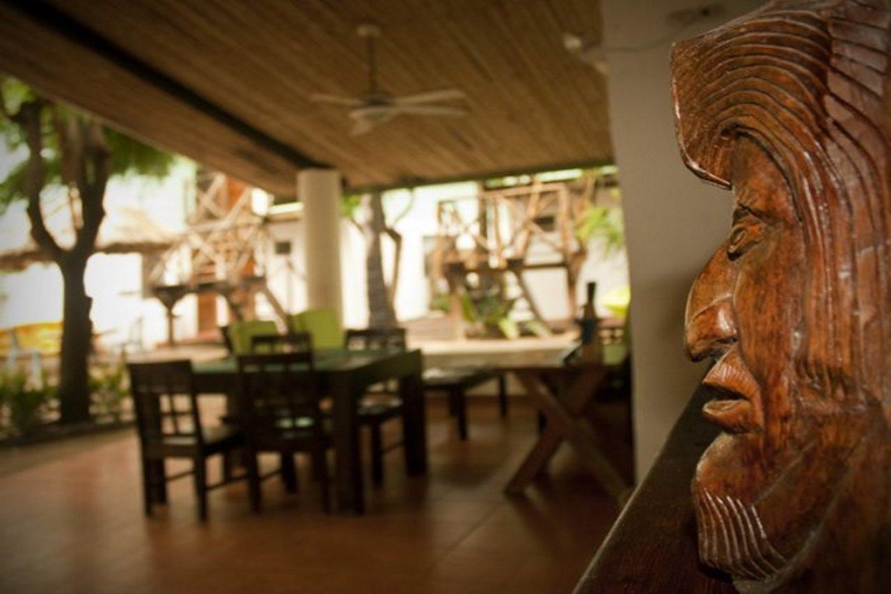 Hotel Los Cobanos Village Lodge Exterior photo