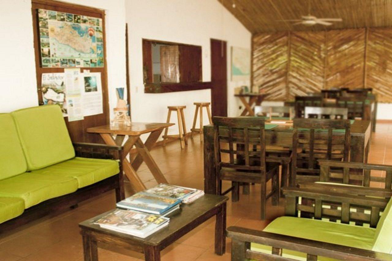 Hotel Los Cobanos Village Lodge Exterior photo