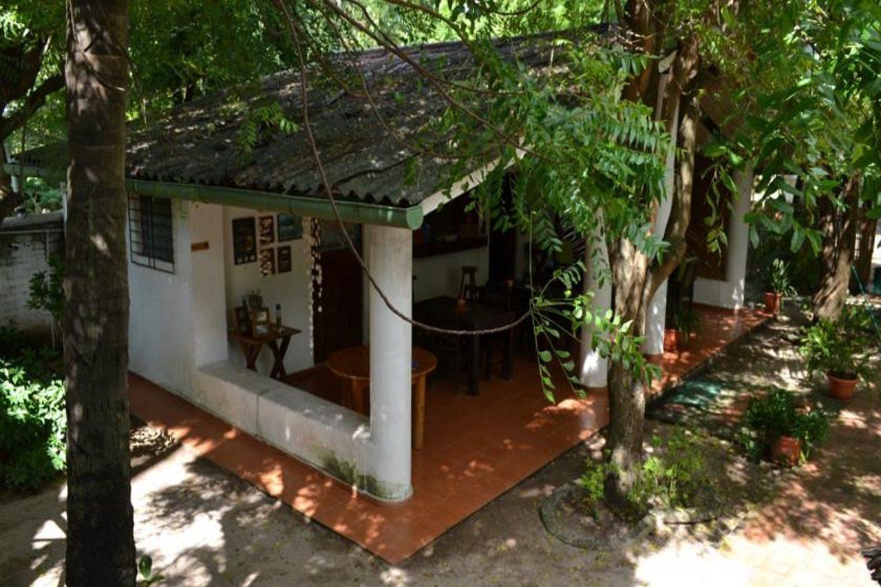 Hotel Los Cobanos Village Lodge Exterior photo