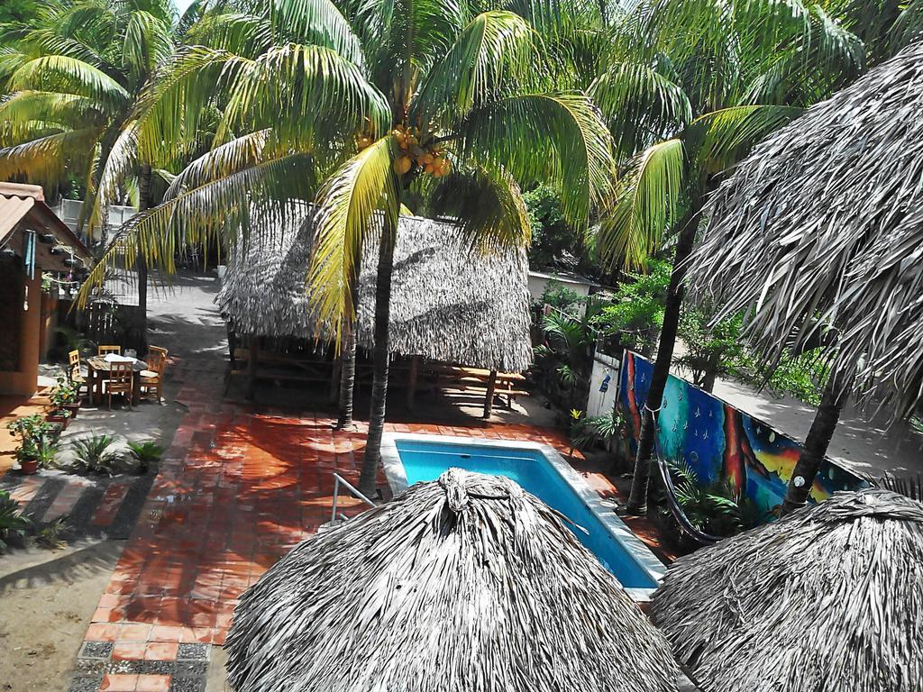Hotel Los Cobanos Village Lodge Exterior photo