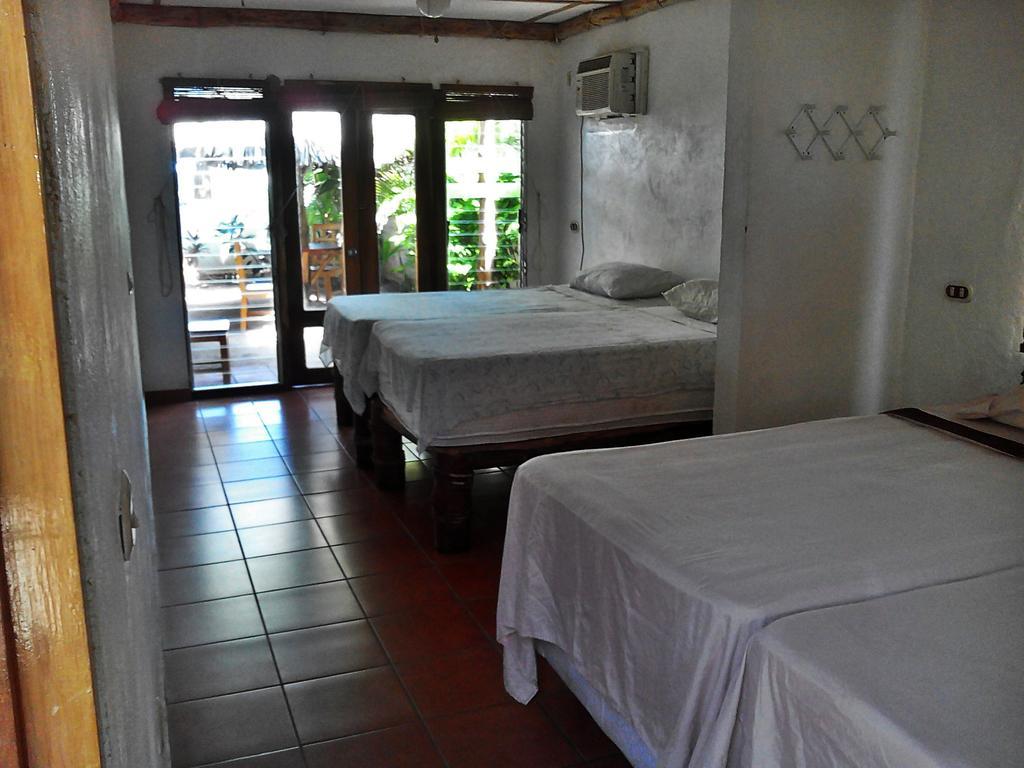 Hotel Los Cobanos Village Lodge Exterior photo