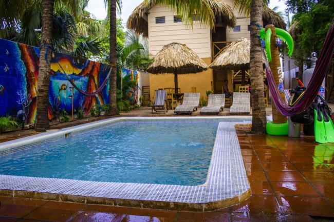 Hotel Los Cobanos Village Lodge Exterior photo